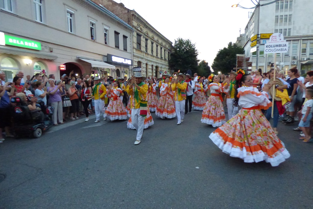 P1210094
